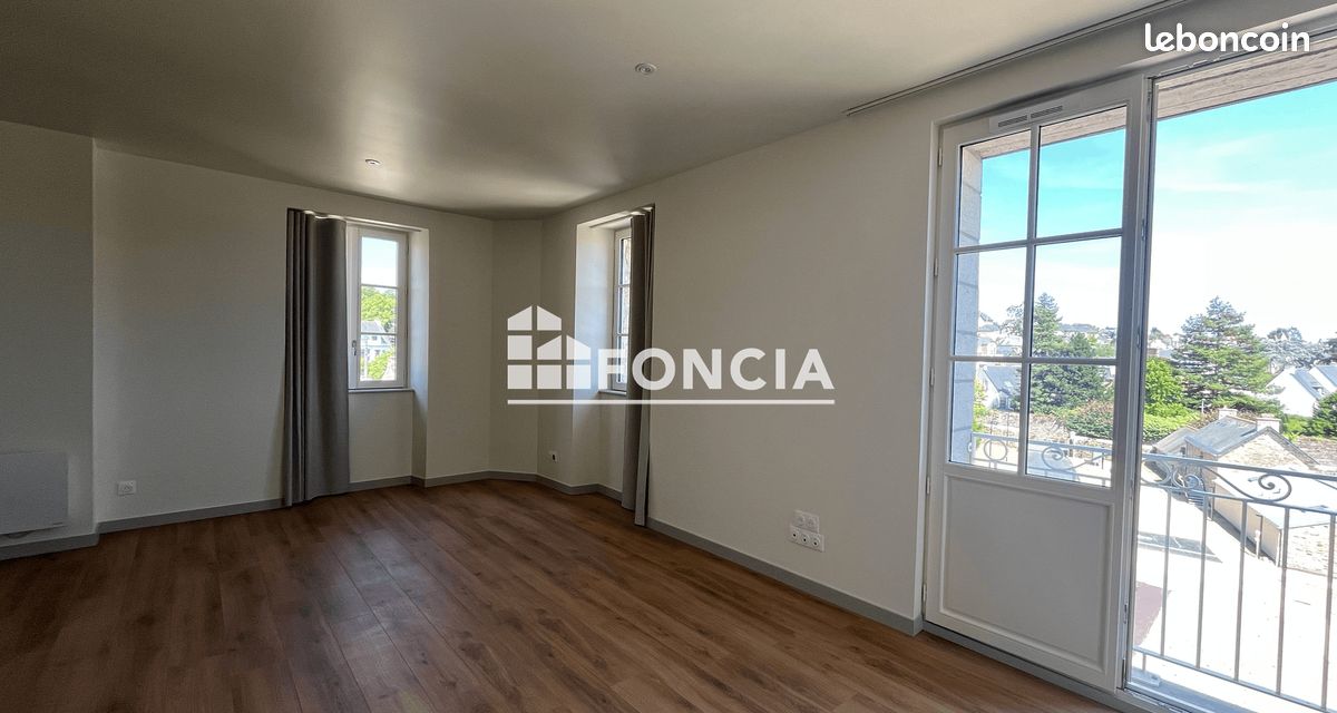 Appartement 1 pièce 34 m² · à Guingamp · 34 m² · 465 €/mois