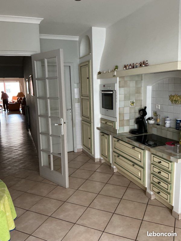 Maison 5 pièces 143 m² · à Bagnols-sur-Cèze · 143 m² · 185 000 €