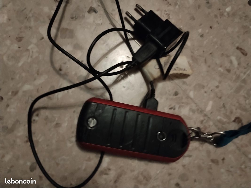 Téléphone portable Anti choc (image 2)