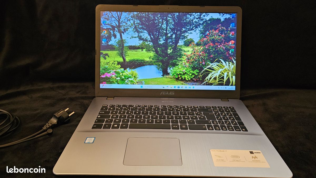 ASUS X751LN - 17 pouces - SSD 500 Go neuf- Batterie neuve - Ordinateurs