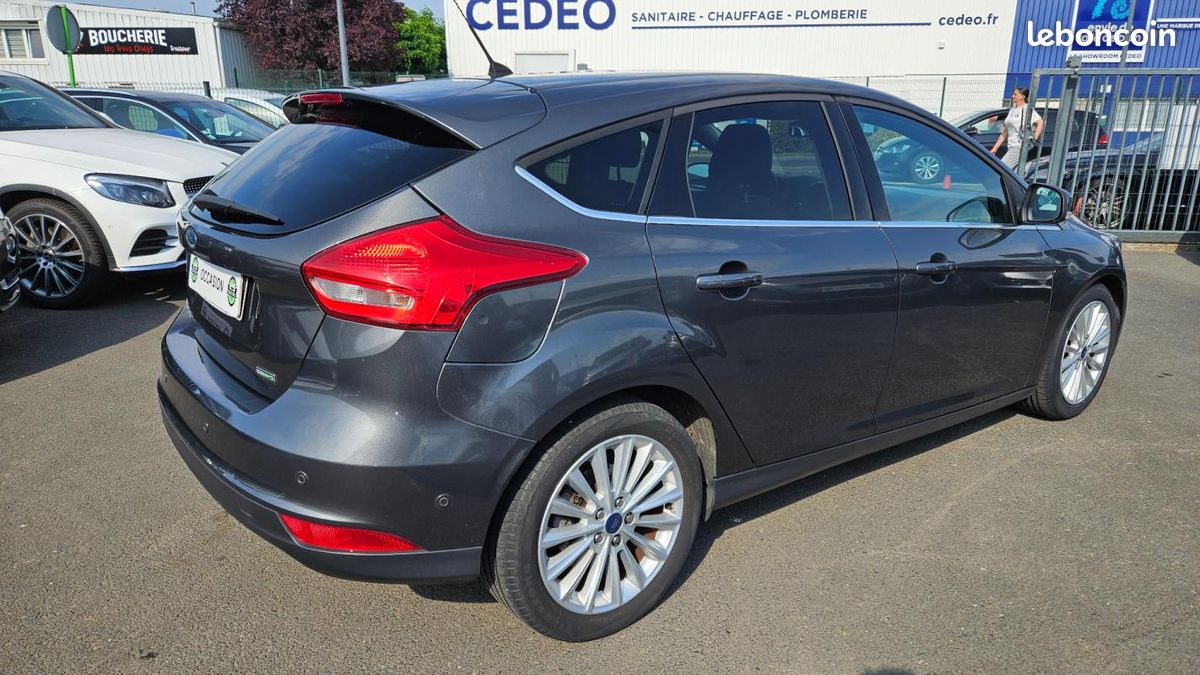 Ford Focus 1.0 EcoBoost 125 S&S Titanium (image 5)