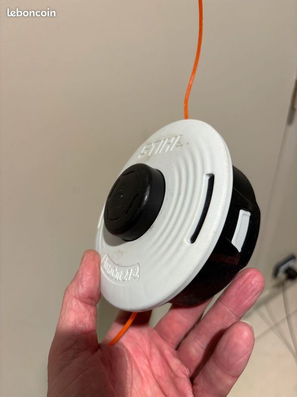 Debroussailleuse Stihl (image 1)