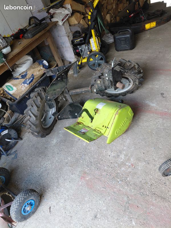 Motoculteur plus son lot complet (image 3)