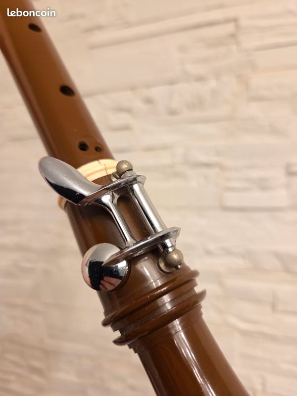 Flûte à bec basse de marque Aulos (image 3)