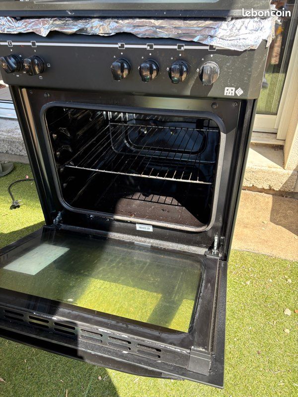 Cuisinière FAR 4 feux + four – Très bon état (image 3)