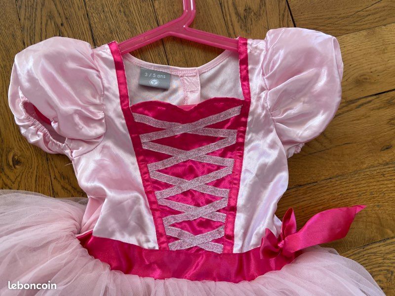 Robe princesse courte 3-5 ans (image 2)