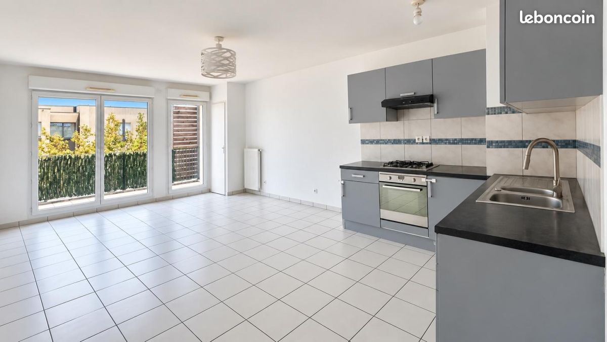 Appartement 3 pièces 63 m² · à Vaulx-en-Velin · 63 m² · 1 000 €/mois