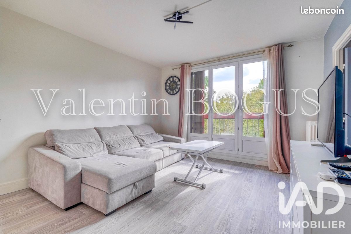 Appartement 2 pièces 44 m² · à Livry-Gargan · 44 m² · 159 000 €