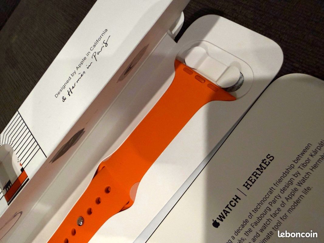 Apple Watch Hermes Bracelet série 11 ( Faubourg ) 45,46,49 mm M/L 2025 (image 1)