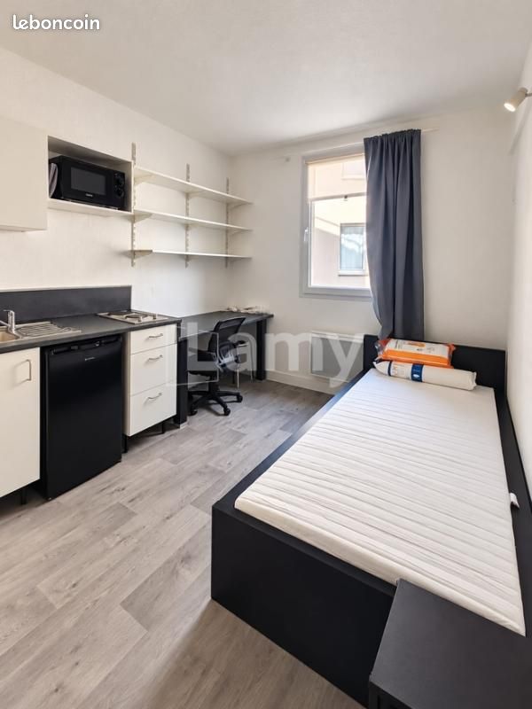 Appartement 1 pièce 13 m² · à Lille · 13 m² · 480 €/mois