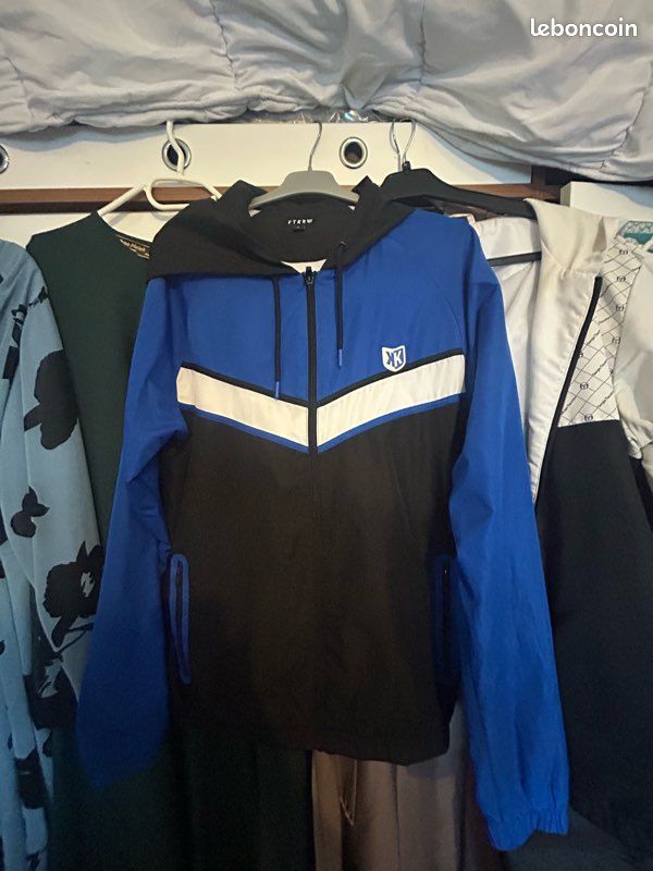 Gilet Foot korner (image 1)