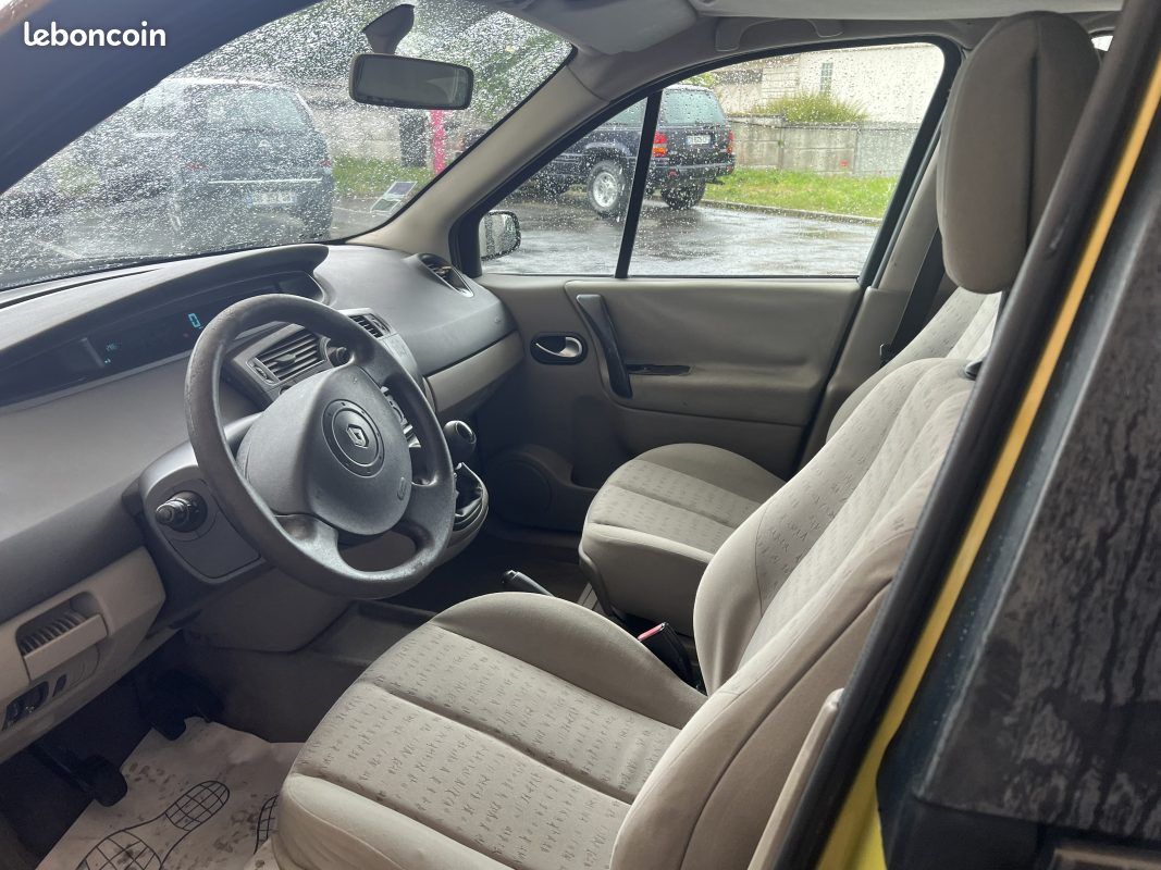 Renault scenic pack authentique 1.9dci 120 2005 (image 3)