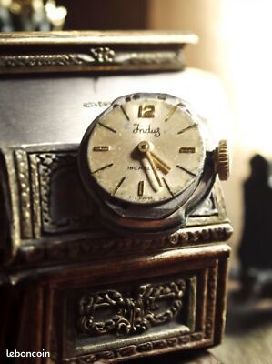 Montre mécanique vintage Hislon, fabrication suisse, subseconde - France