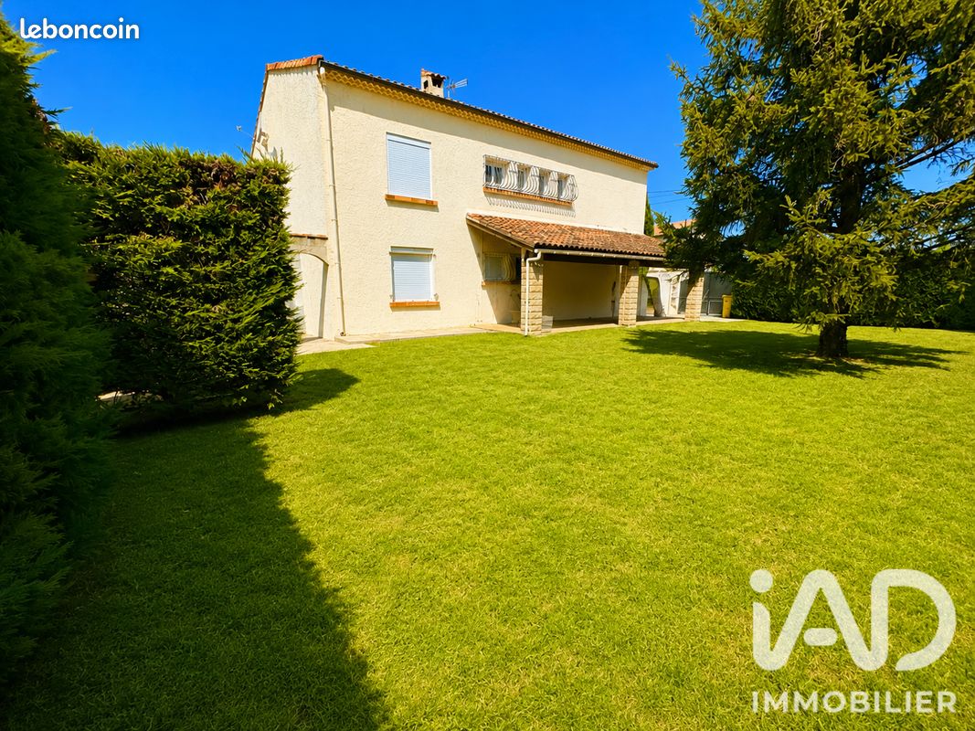 Maison 6 pièces 155 m² · à Morières-lès-Avignon · 155 m² · 325 000 €