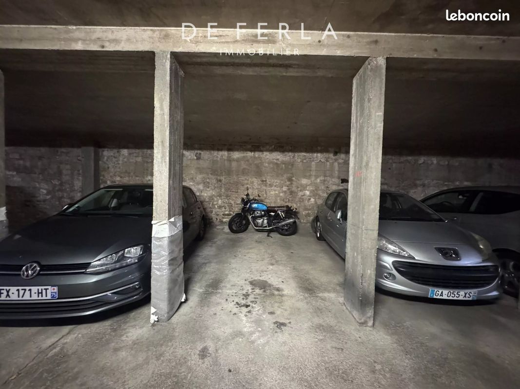 Parking 1 pièce 9 m² · à Paris · 9 m² · 24 000 €