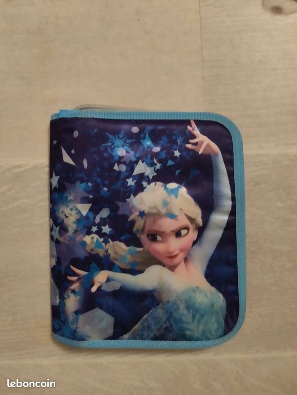 Trousse Reine des Neiges (image 1)