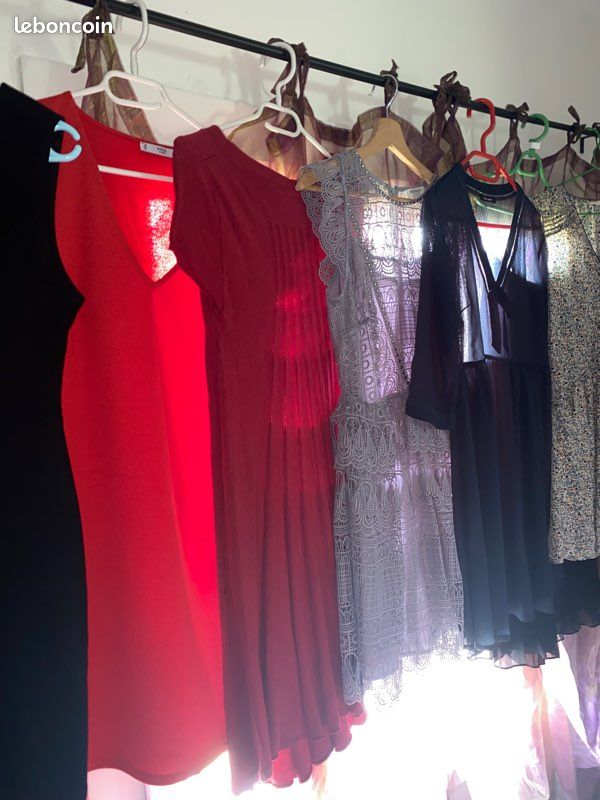 Lot de 9 robes+1 jupe plissée de marques printemps-été taille 38 (image 5)