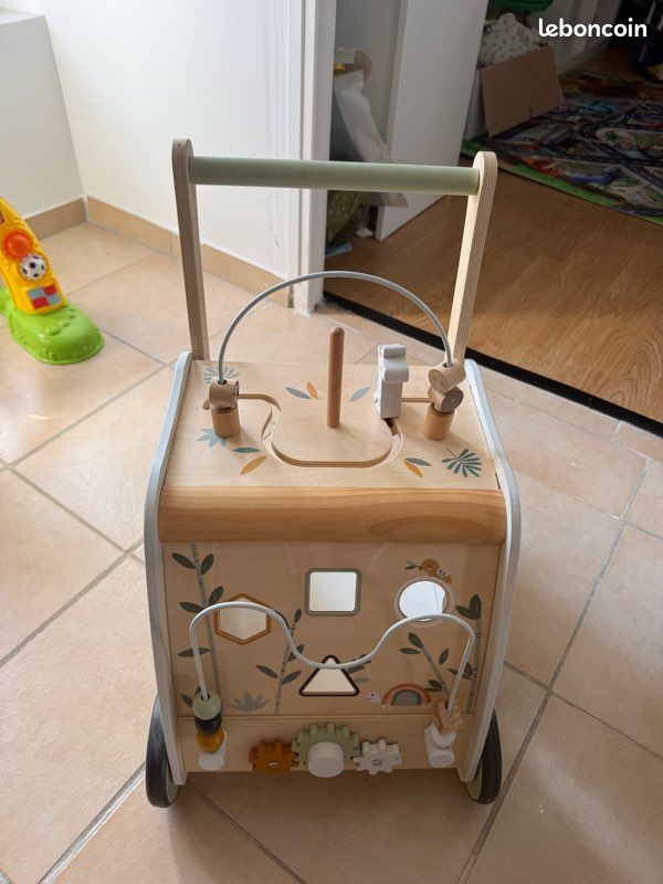 Chariot de marche (image 1)