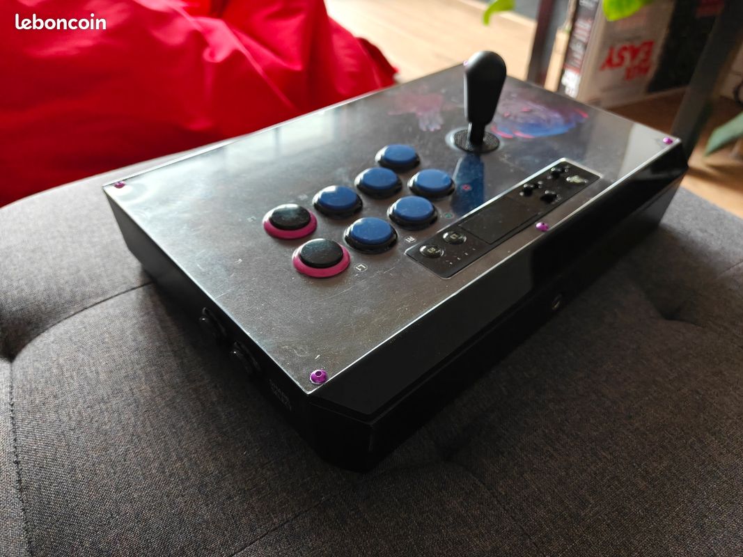 Stick arcade Razer Panthera + Case pour projet (image 4)
