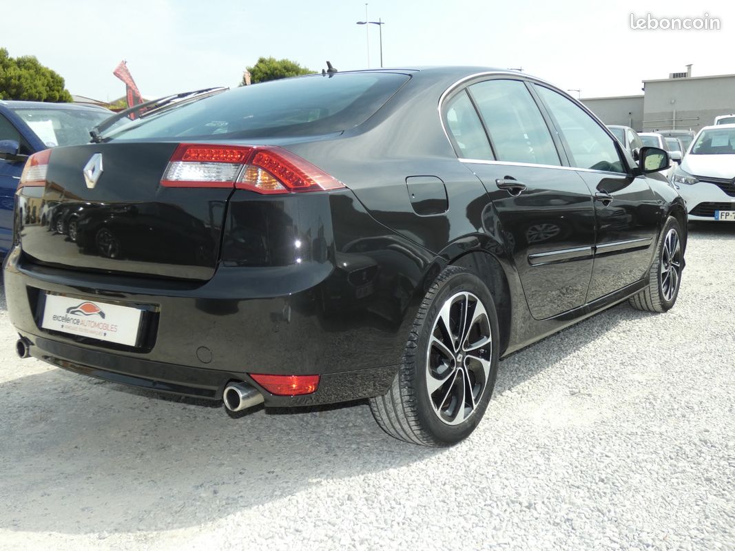 RENAULT LAGUNA 1.5 dCi 110 eco2 Bose Edition EDC (image 5)