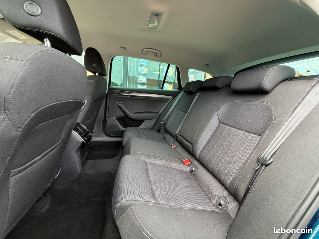 Skoda superb combi 1.4 tsi iv 218ch phev style dsg bva (image 7)