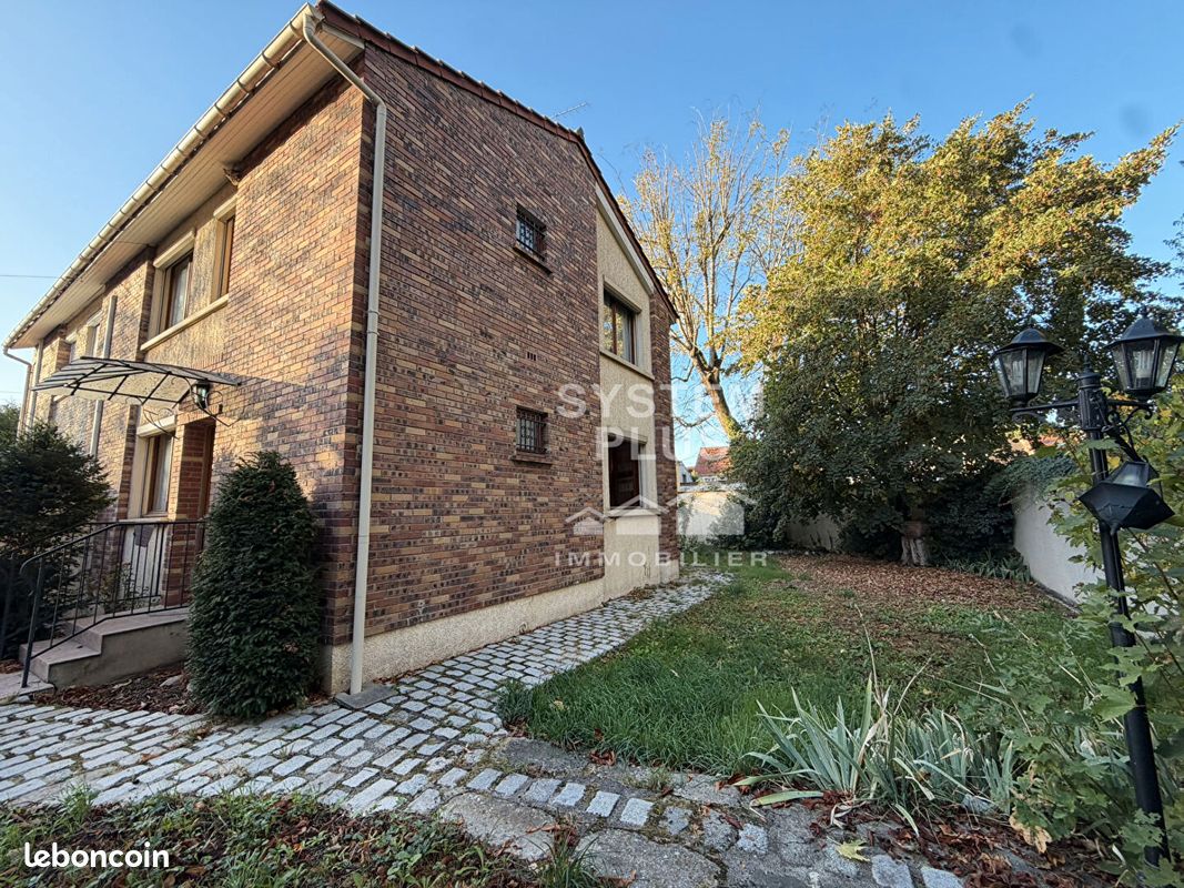 Maison 4 pièces 85 m² · à Lieusaint · 85 m² · 260 000 €