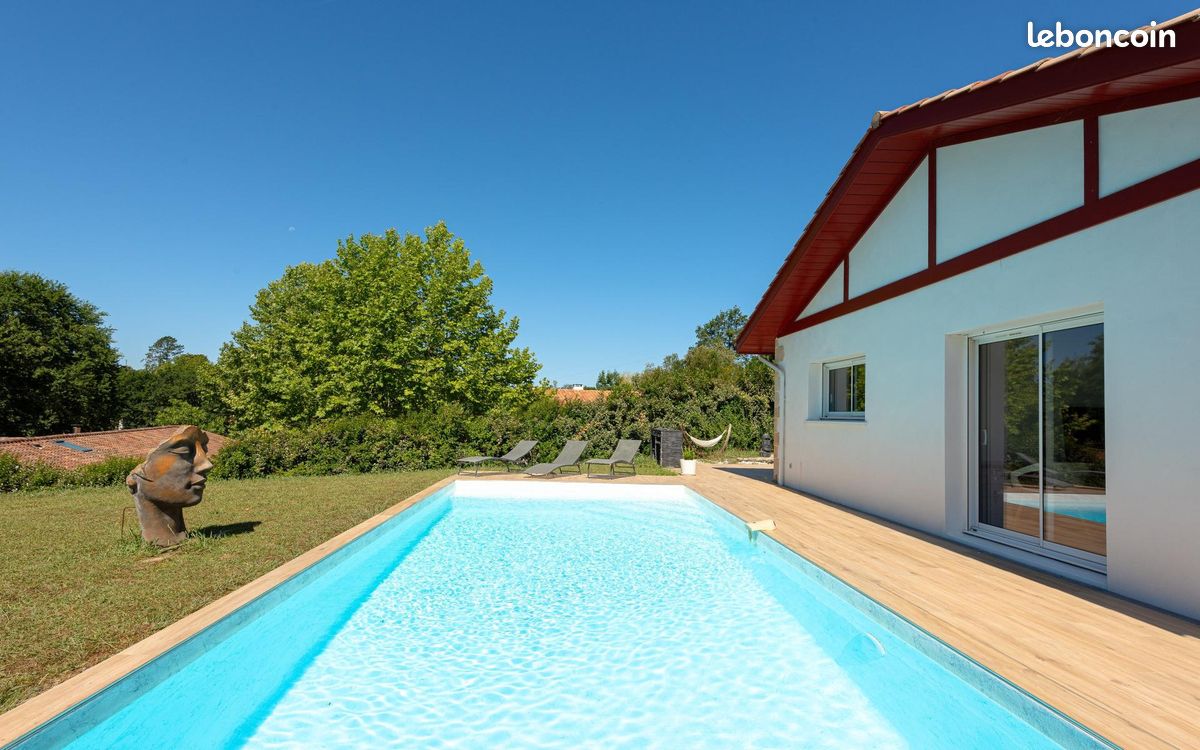 Maison 7 pièces 182 m² · à Ahetze · 182 m² · 1 050 000 €