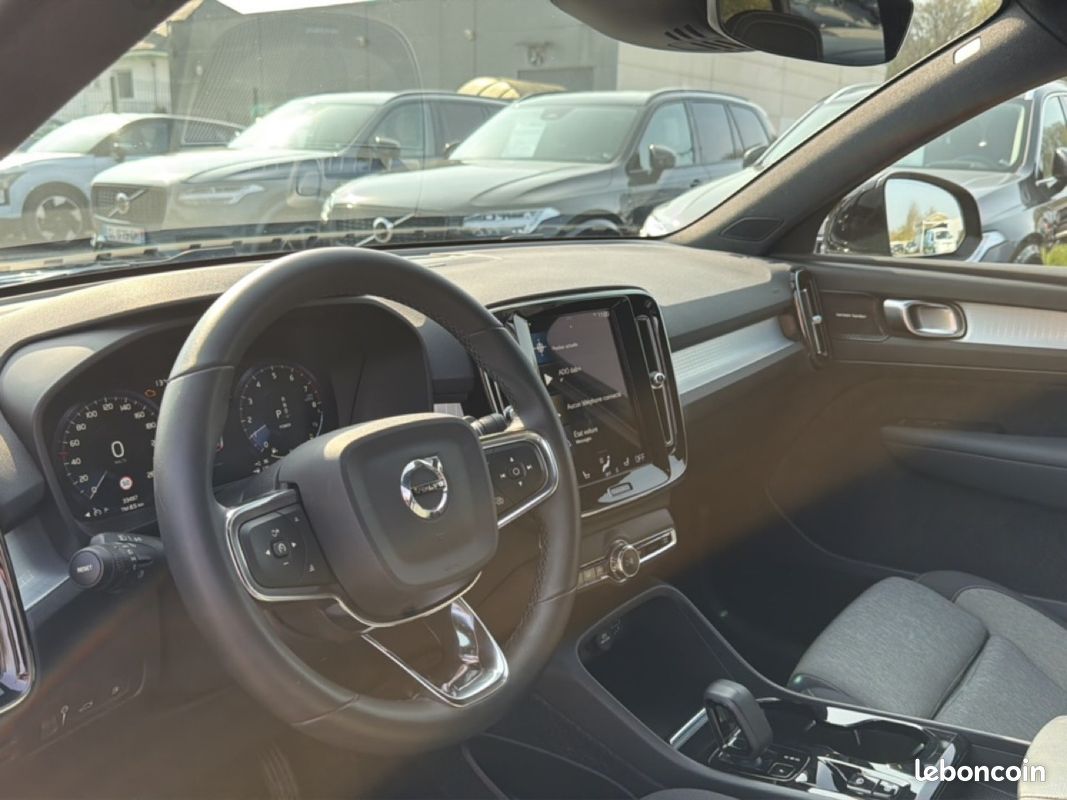 VOLVO XC40 T4 Recharge 129+82 ch DCT7 Plus (image 16)