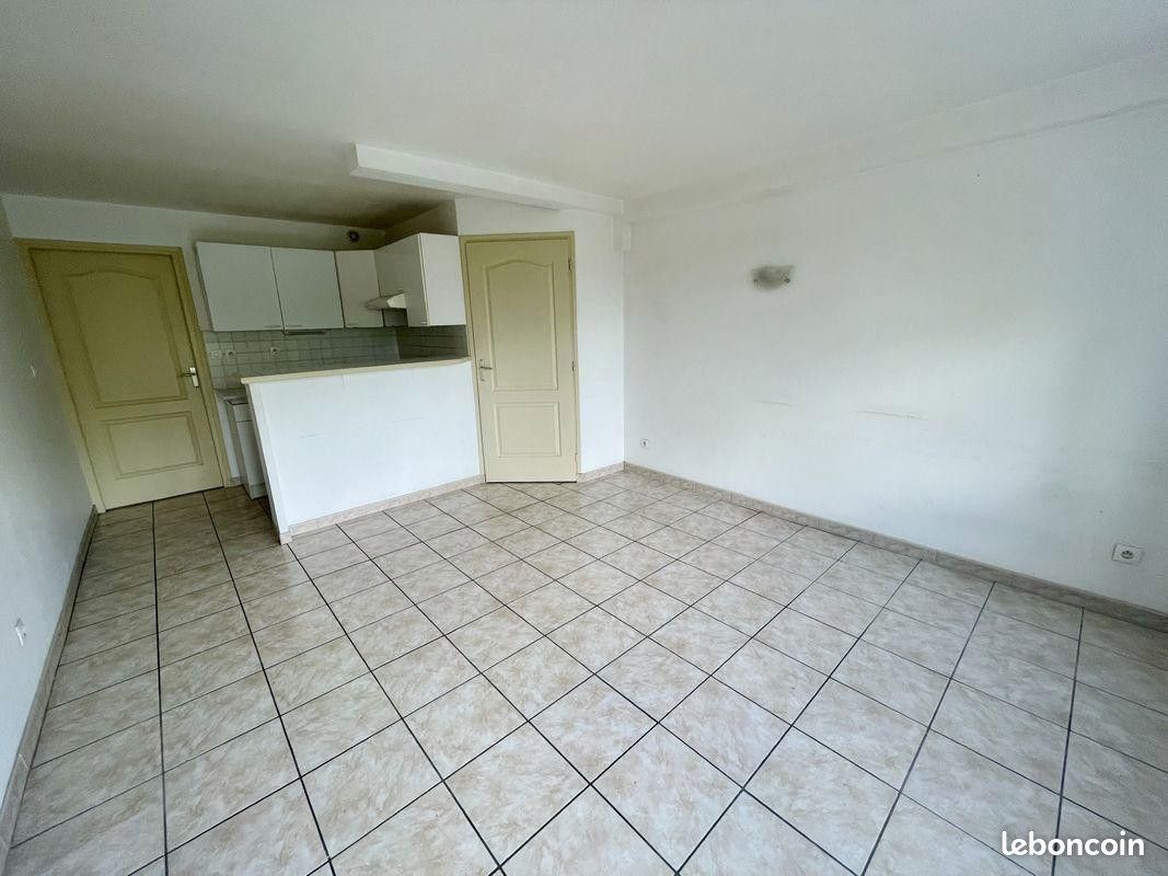 Appartement 2 pièces 37 m² · à Saint-Étienne · 37 m² · 480 €/mois