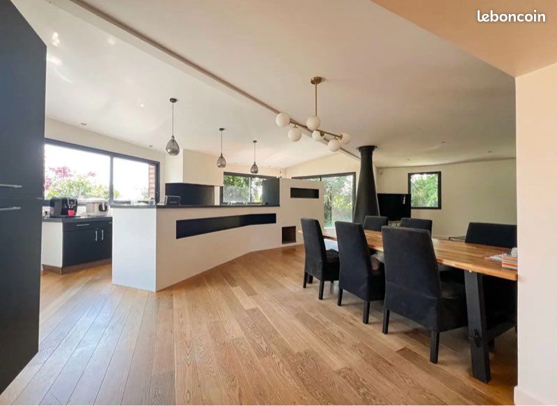 Maison 9 pièces 276 m² · à Cantenay-Épinard · 276 m² · 649 000 €
