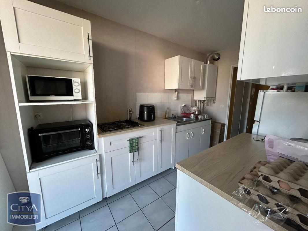 Appartement 3 pièces 62 m² · à Saint-Martin-d'Hères · 62 m² · 850 €/mois
