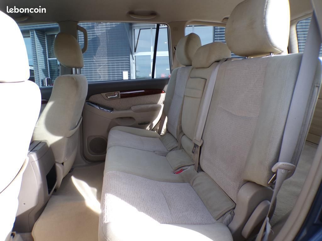 Toyota Land Cruiser VX 3.0 D-4D 165 BVA (image 14)
