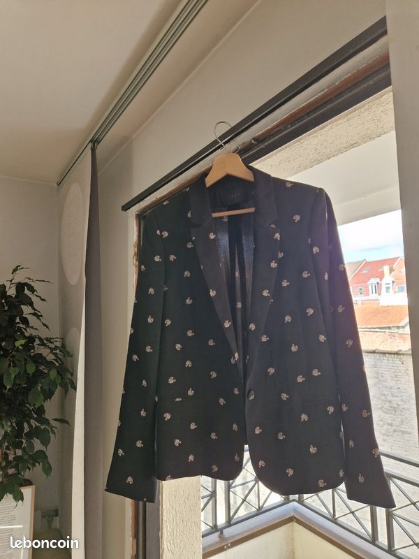Veste ikks noir avec tête léopard 🐆 (image 2)