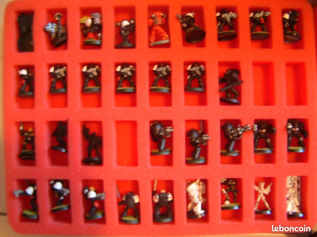 Warhammer 40000 Space Marines - Black Templars - Armée complète / Collection figurines / Jeux (image 7)
