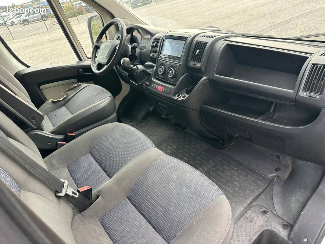 Citroën Jumper FOURGON TOLE 33 L2H2 HDi 130 FAP CONFORT (image 10)