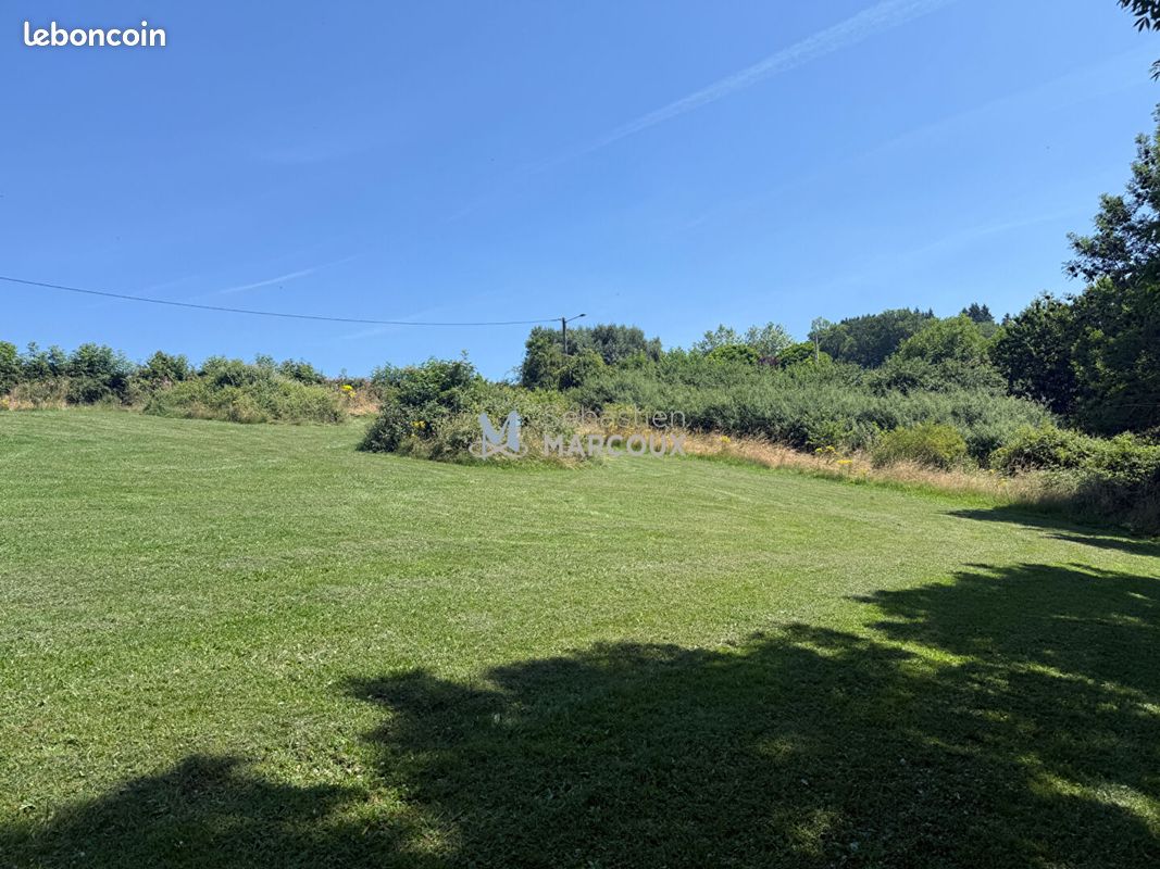 Terrain 1131 m² · à Feurs · 1 131 m² · 41 000 €