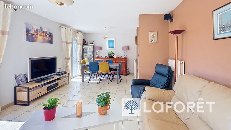 Maison 5 pièces 102 m² — 8