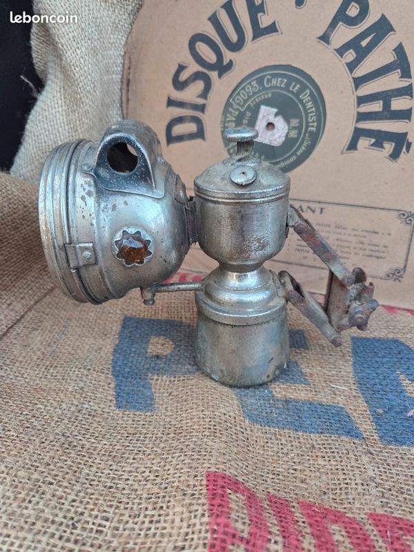 Ancienne Lampe De Vélo à Acétylène FMC – Cyclisme Vintage – à Restaurer
