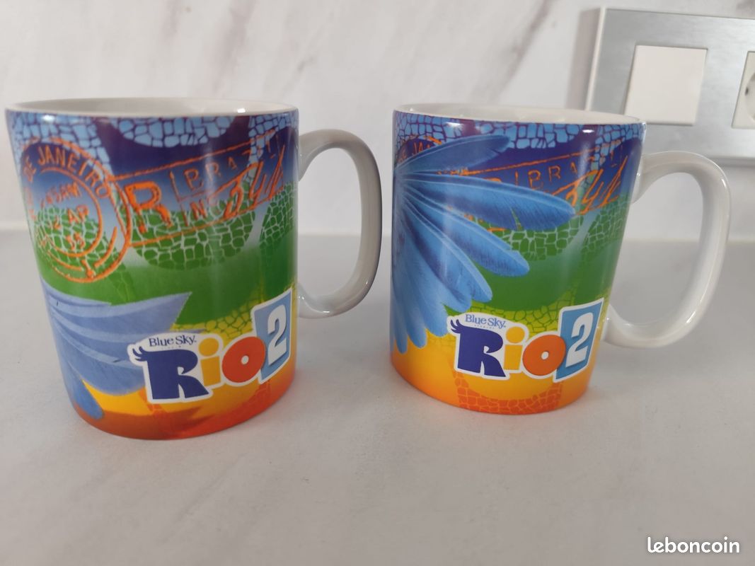 Lot 2 mugs RIO 2 (image 1)