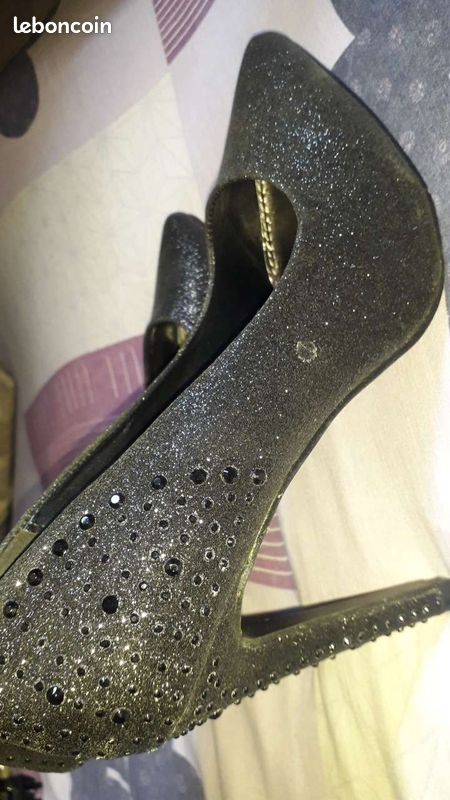 Talon à paillettes (image 2)