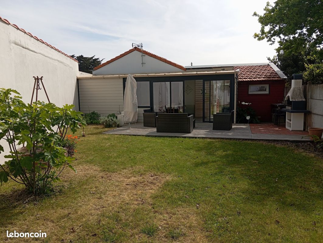 Location (image 9)