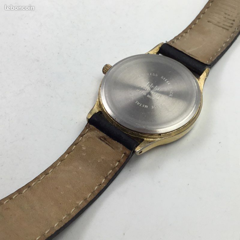 Montre QsQ Vintage Japonaise - Acier Inox, Quartz, Années 70 - Occasion Classique