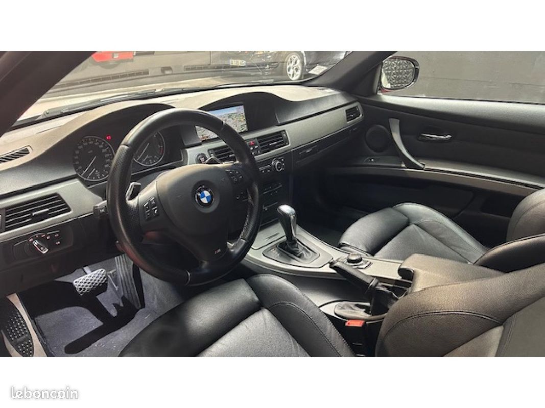 BMW SERIE 3 320d xDrive Coupé Edition M Sport 2.0 184CH GARANTIE 12 MOIS (image 16)