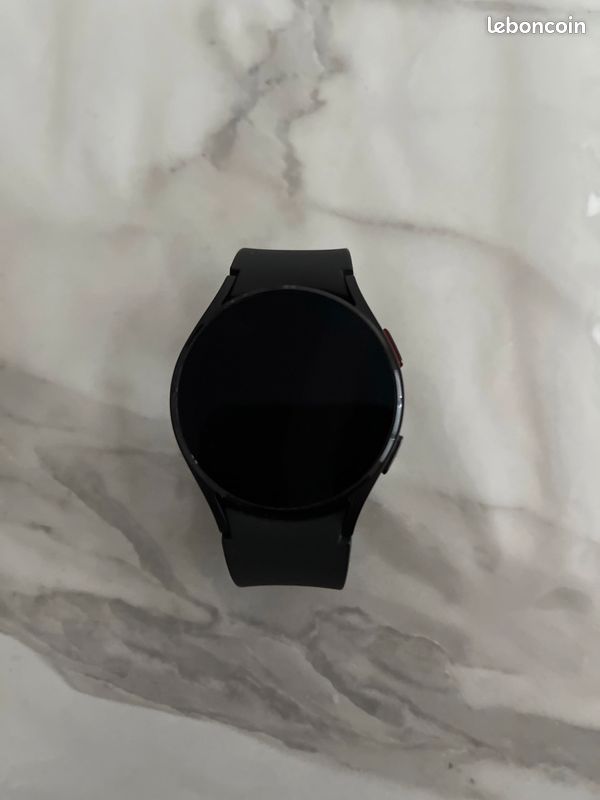 Galaxie Watch 4 (image 1)