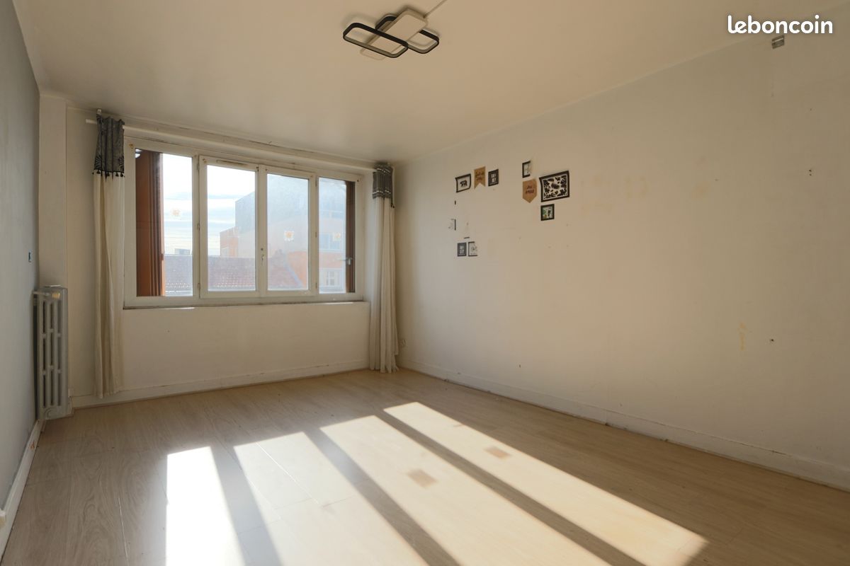 Appartement 4 pièces 74 m² · aux Pavillons-sous-Bois · 74 m² · 170 000 €
