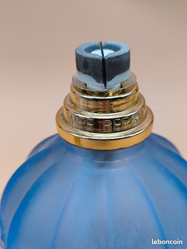 Lampe Berger En Verre Ciselé Bleu Et Doré - Boule Vintage - Occasion Bon état - Fabriquée En France