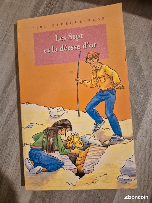 Les Sept et la déesse d'or (image 1)