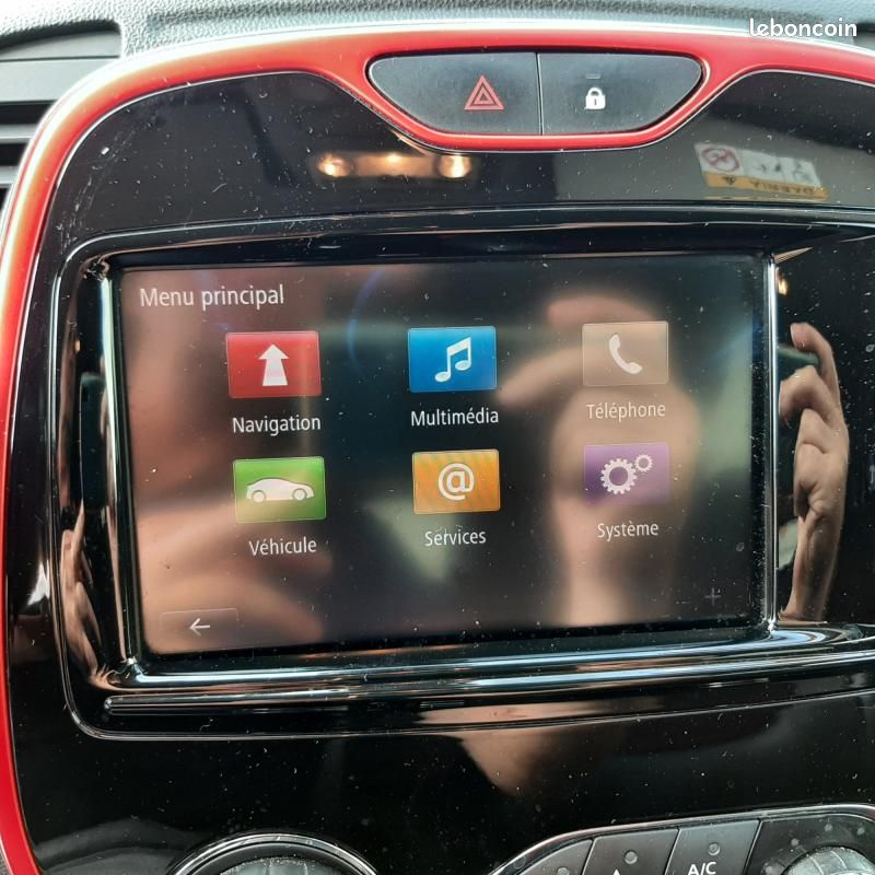 Renault Captur DCI 90CH INTENS EDC (image 31)