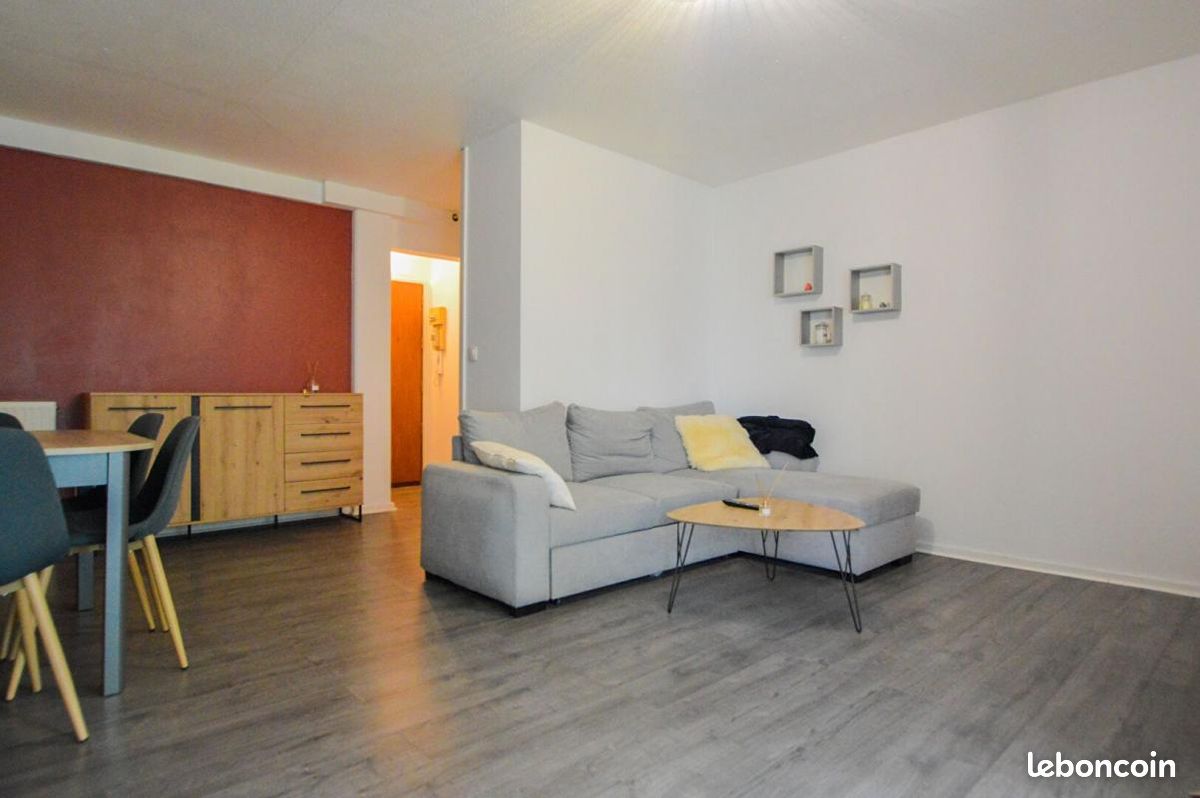 Appartement 1 pièce 49 m² · à Pau · 49 m² · 600 €/mois