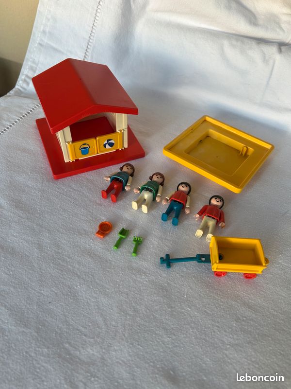 Playmobil 3497 - Aire de jeux enfant (image 1)